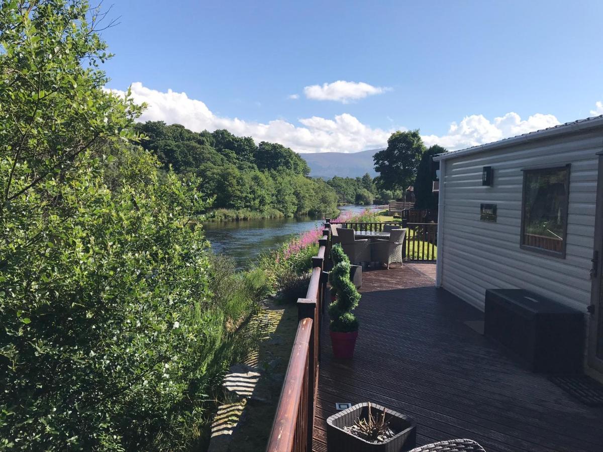 Riverbank Lodge Aviemore Exterior foto
