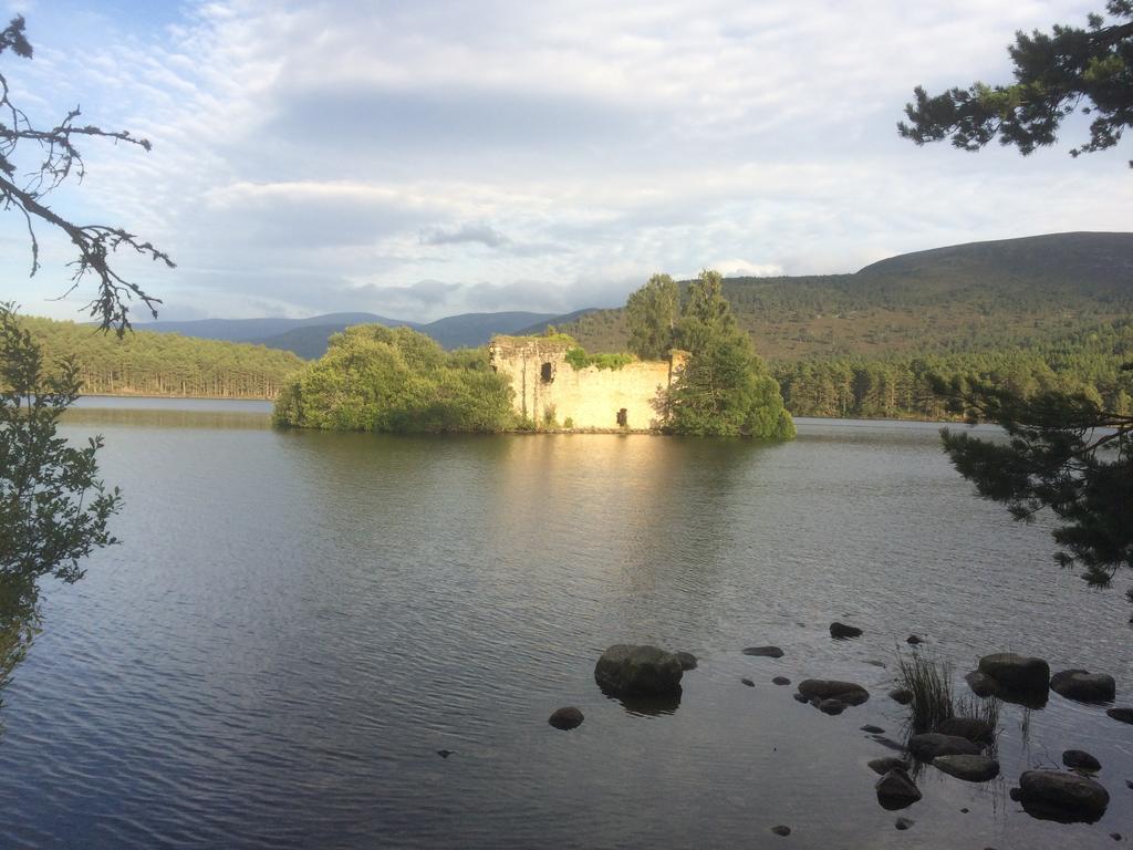 Riverbank Lodge Aviemore Exterior foto